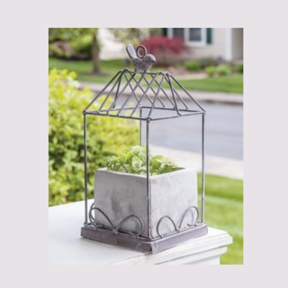 Metal Birdhouse without  Cement Planter